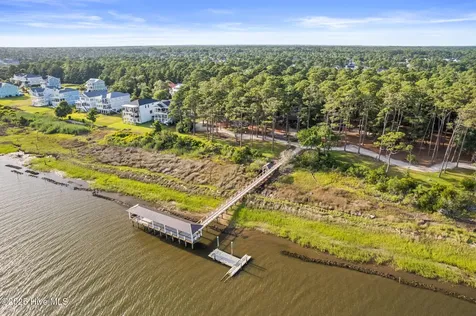 3001 Moss Hammock Southport NC 28461