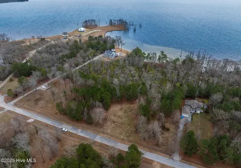 222 Osprey Drive Edenton NC 27932