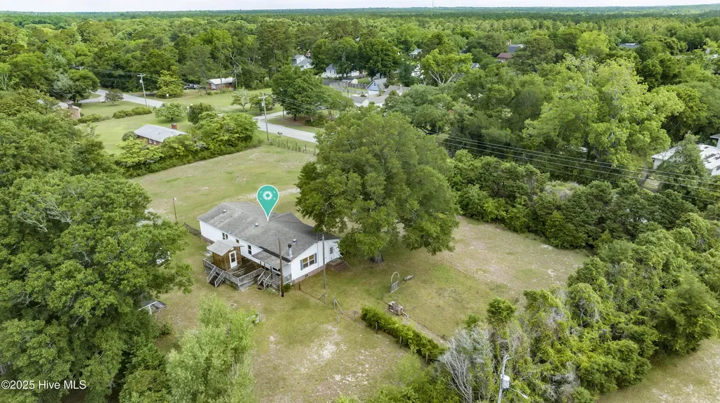 8 Scotts Hill Loop Road Wilmington NC 28411