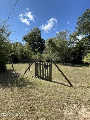 8 Scotts Hill Loop Road Wilmington NC 28411