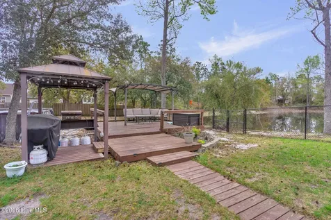 2000 Southport Lane Southport NC 28461