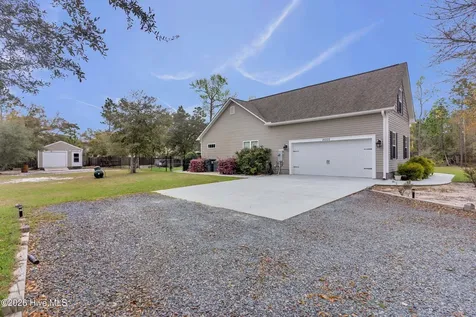2000 Southport Lane Southport NC 28461