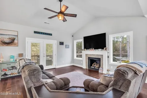 2000 Southport Lane Southport NC 28461