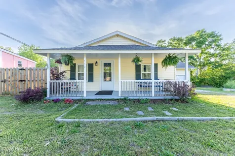 552 Tar Landing Road Holly Ridge NC 28445