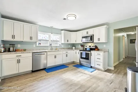552 Tar Landing Road Holly Ridge NC 28445