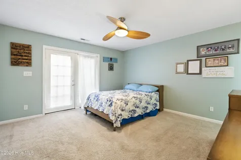 552 Tar Landing Road Holly Ridge NC 28445
