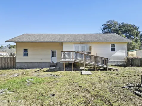 552 Tar Landing Road Holly Ridge NC 28445