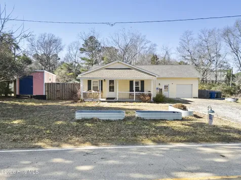 552 Tar Landing Road Holly Ridge NC 28445