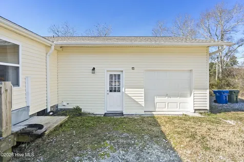 552 Tar Landing Road Holly Ridge NC 28445