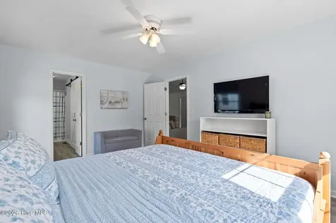 117 NE 52nd Street Oak Island NC 28465