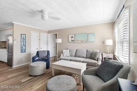 902 Ocean Drive Emerald Isle NC 28594