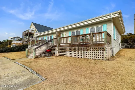 902 Ocean Drive Emerald Isle NC 28594