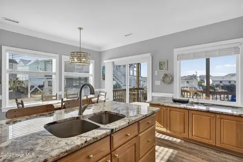 103 Mcleod Avenue Topsail Beach NC 28445
