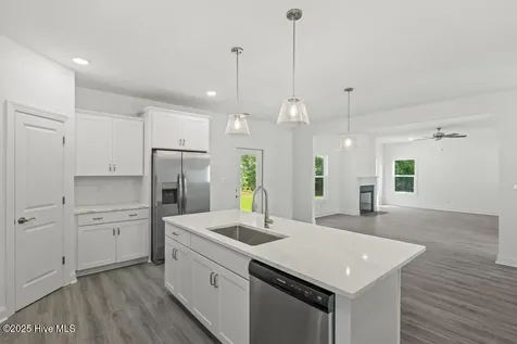 144 Bobwhite Circle Cape Carteret NC 28584
