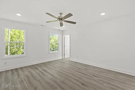 144 Bobwhite Circle Cape Carteret NC 28584