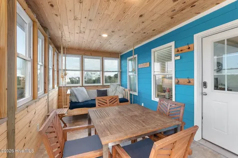 105 Sandy Landing Road Cedar Island NC 28520