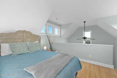 105 Sandy Landing Road Cedar Island NC 28520