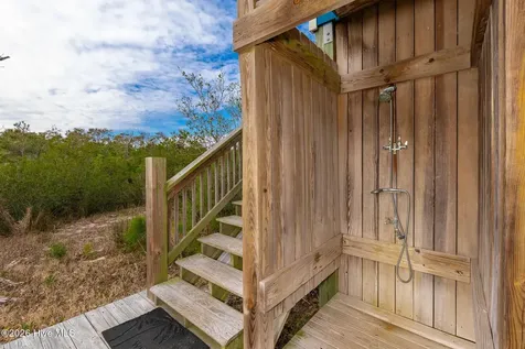 105 Sandy Landing Road Cedar Island NC 28520