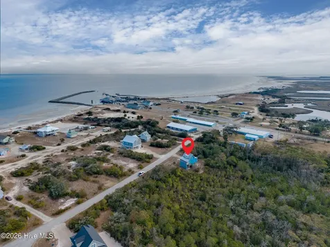 105 Sandy Landing Road Cedar Island NC 28520