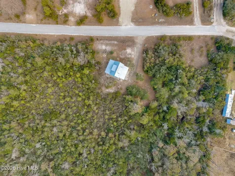 105 Sandy Landing Road Cedar Island NC 28520