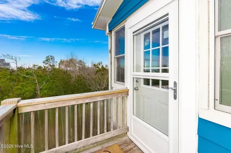 105 Sandy Landing Road Cedar Island NC 28520