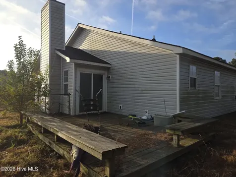 442 Dion Drive Hubert NC 28539