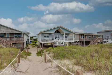 515 W Beach Drive Oak Island NC 28465