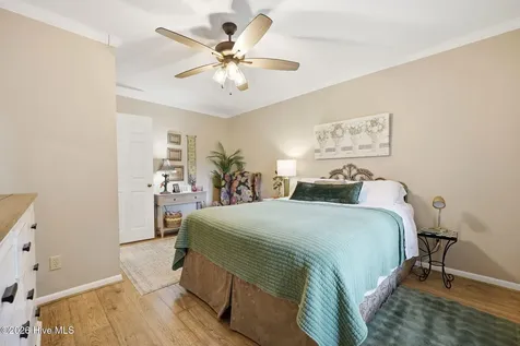 122 Forecastle Court Washington NC 27889