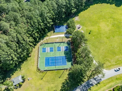 122 Forecastle Court Washington NC 27889