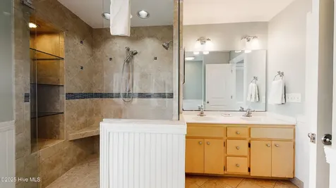 8 Sea Oats Lane Wrightsville Beach NC 28480