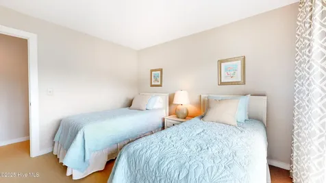 8 Sea Oats Lane Wrightsville Beach NC 28480