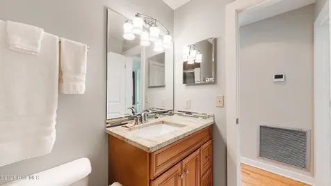 8 Sea Oats Lane Wrightsville Beach NC 28480