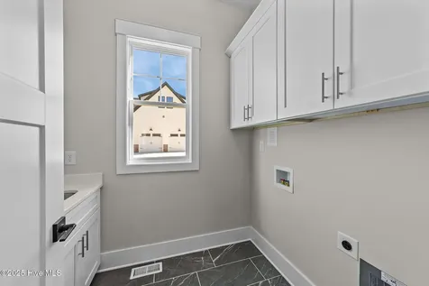 2568 Lassiter Road Four Oaks NC 27524