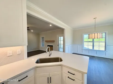 7615 Sweetwater Drive Nashville NC 27856