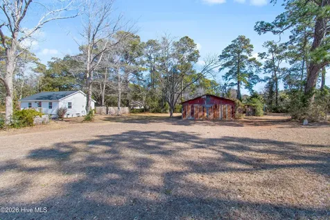 1933 Holden Beach Road SW Supply NC 28462