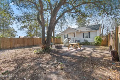 1933 Holden Beach Road SW Supply NC 28462