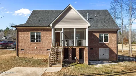 1453 Blue Heron Drive Nashville NC 27856