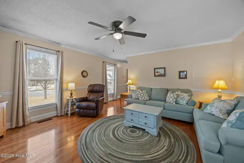 2573 Graham Street Winterville NC 28590