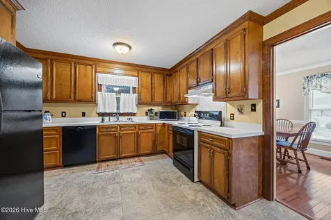 2573 Graham Street Winterville NC 28590