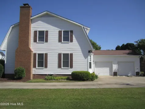 2573 Graham Street Winterville NC 28590