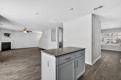 524 Dakota Avenue New Bern NC 28560