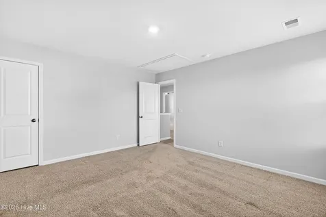 524 Dakota Avenue New Bern NC 28560
