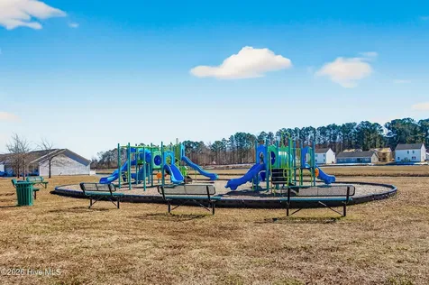 524 Dakota Avenue New Bern NC 28560