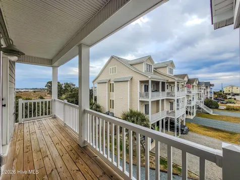 128 Sea Oaks Court North Topsail Beach NC 28460