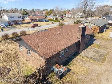 1414 Davis Street Jacksonville NC 28540