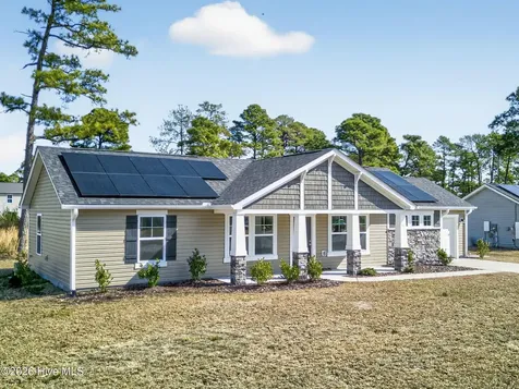 891 Golf View Road Southport NC 28461