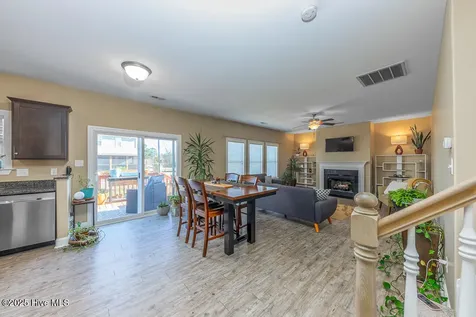 811 Sea Chaser Court Beaufort NC 28516