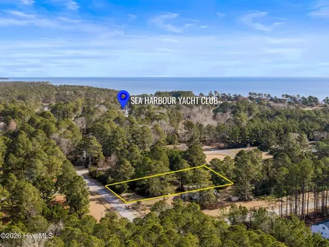 5996 Harbour Way Oriental NC 28571