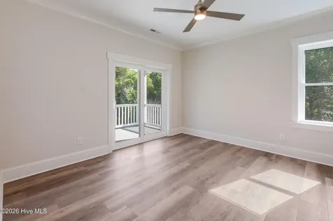 122 Arthur Drive Emerald Isle NC 28594