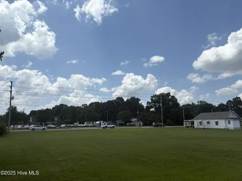 4702 Nash Street N Wilson NC 27896